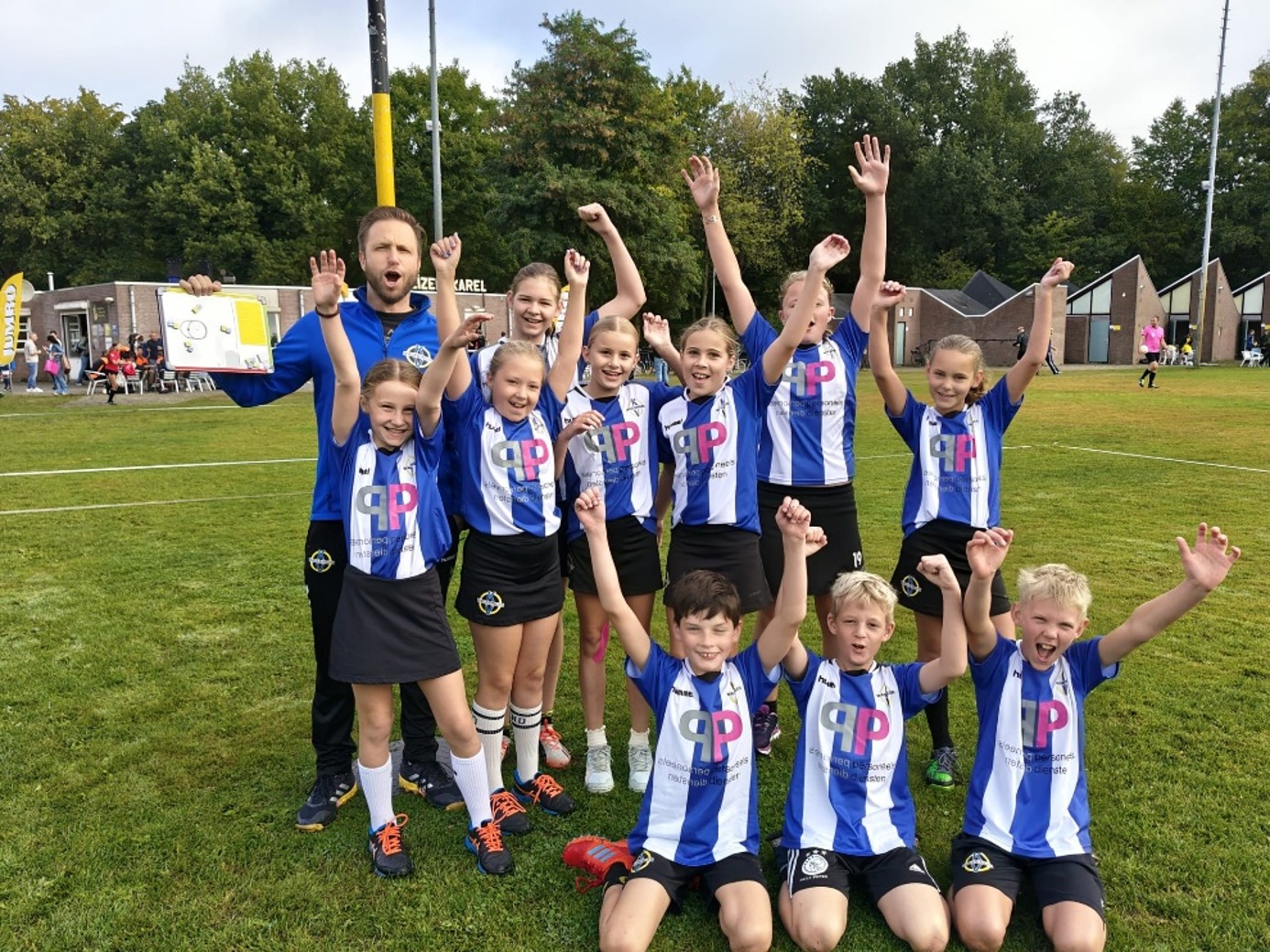J10 en de “Walk of Life” bij KV Wageningen, seizoen 2025-2026